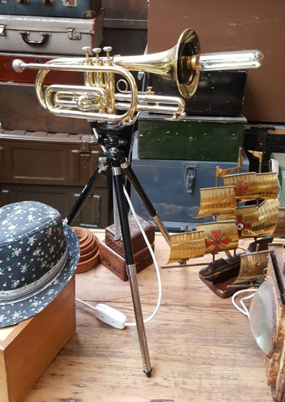 _blog-Trumpet-Tripod-Lamp